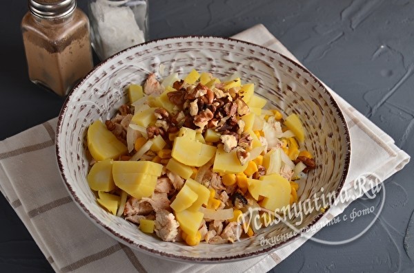 
			Вкусный салат на Новый год 2020 в виде мышки&nbsp;		