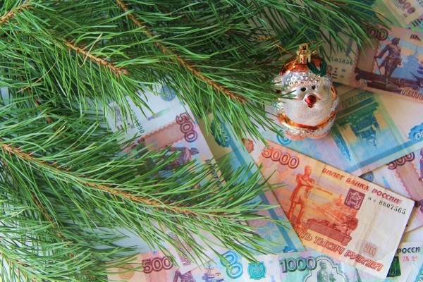 Как привлечь удачу и деньги в 2021 году, какие существуют новогодние приметы по этому поводу