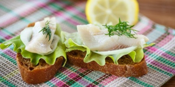 
            8 способов быстро и вкусно засолить селёдку        