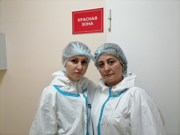 Детские врачи-инфекционисты Алена Курганская и Людмила Резник спасают взрослых пациентов Детские врачи-инфекционисты Алена Курганская и Людмила Резник спасают взрослых пациентов